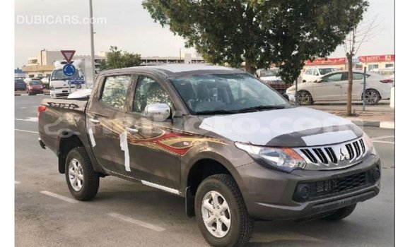 Buy Import Mitsubishi L200 Brown Car in Import - Dubai in Artibonite Buy Import Mitsubishi L200 Brown Car in Import - Dubai in Artibonite