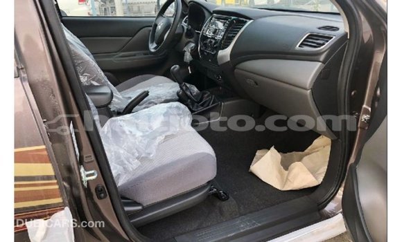 Buy Import Mitsubishi L200 Brown Car in Import - Dubai in Artibonite Buy Import Mitsubishi L200 Brown Car in Import - Dubai in Artibonite