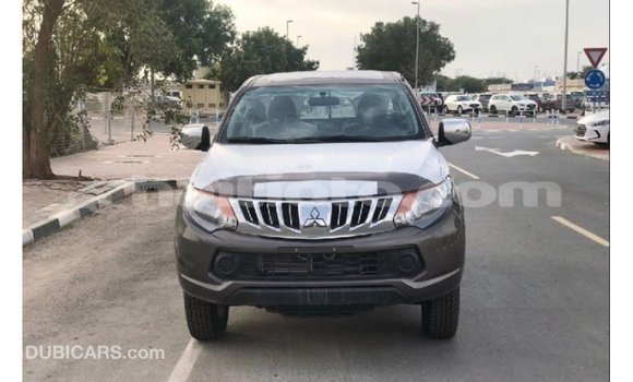 Buy Import Mitsubishi L200 Brown Car in Import - Dubai in Artibonite Buy Import Mitsubishi L200 Brown Car in Import - Dubai in Artibonite
