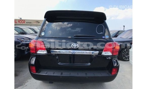 Acheter Import Voiture Toyota Land Cruiser Noir à Import - Dubai, Artibonite Acheter Import Voiture Toyota Land Cruiser Noir à Import - Dubai, Artibonite