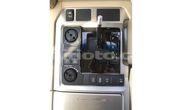 Acheter Import Voiture Toyota Land Cruiser Autre à Import - Dubai, Artibonite Acheter Import Voiture Toyota Land Cruiser Autre à Import - Dubai, Artibonite