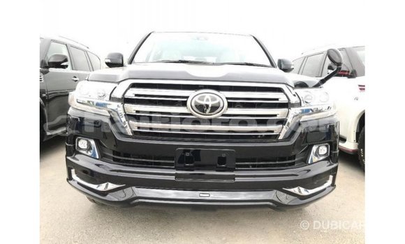 Acheter Import Voiture Toyota Land Cruiser Noir à Import - Dubai, Artibonite Acheter Import Voiture Toyota Land Cruiser Noir à Import - Dubai, Artibonite