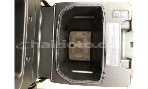 Acheter Import Voiture Toyota Land Cruiser Noir à Import - Dubai, Artibonite Acheter Import Voiture Toyota Land Cruiser Noir à Import - Dubai, Artibonite