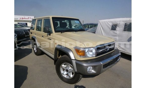 Acheter Import Voiture Toyota Land Cruiser Beige à Import - Dubai, Artibonite Acheter Import Voiture Toyota Land Cruiser Beige à Import - Dubai, Artibonite