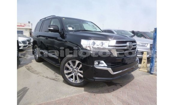 Acheter Import Voiture Toyota Land Cruiser Noir à Import - Dubai, Artibonite Acheter Import Voiture Toyota Land Cruiser Noir à Import - Dubai, Artibonite