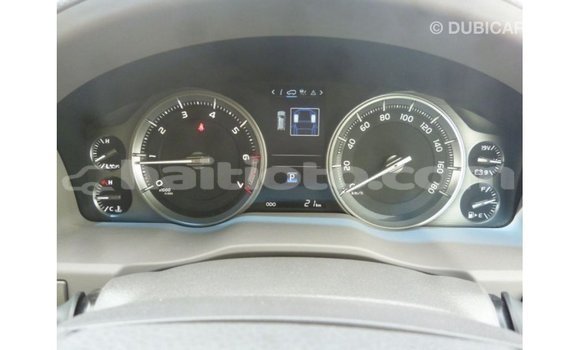 Acheter Import Voiture Toyota Land Cruiser Noir à Import - Dubai, Artibonite Acheter Import Voiture Toyota Land Cruiser Noir à Import - Dubai, Artibonite