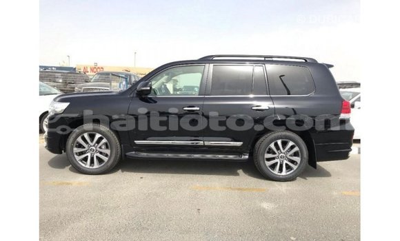 Acheter Import Voiture Toyota Land Cruiser Noir à Import - Dubai, Artibonite Acheter Import Voiture Toyota Land Cruiser Noir à Import - Dubai, Artibonite