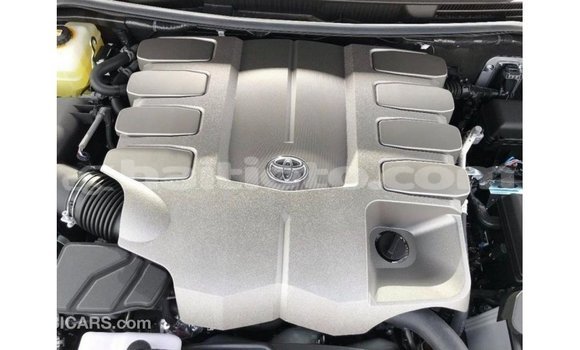Acheter Import Voiture Toyota Land Cruiser Noir à Import - Dubai, Artibonite Acheter Import Voiture Toyota Land Cruiser Noir à Import - Dubai, Artibonite
