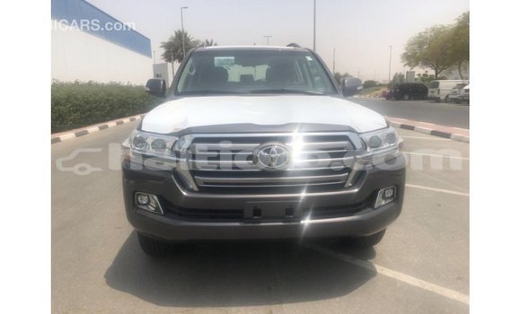 Acheter Import Voiture Toyota Land Cruiser Autre à Import - Dubai, Artibonite Acheter Import Voiture Toyota Land Cruiser Autre à Import - Dubai, Artibonite