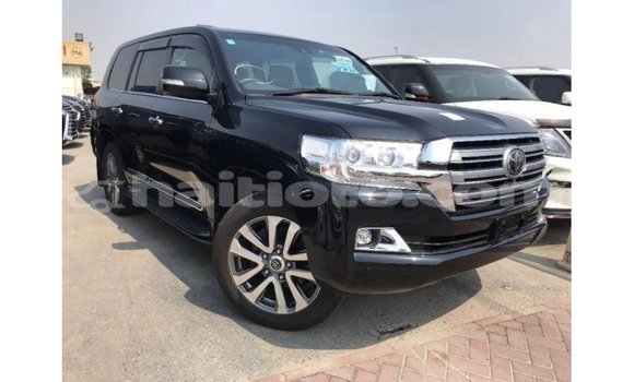 Acheter Import Voiture Toyota Land Cruiser Noir à Import - Dubai, Artibonite Acheter Import Voiture Toyota Land Cruiser Noir à Import - Dubai, Artibonite
