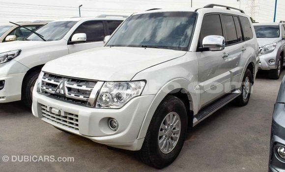 Acheter Import Voiture Mitsubishi Pajero Blanc à Import - Dubai, Artibonite Acheter Import Voiture Mitsubishi Pajero Blanc à Import - Dubai, Artibonite