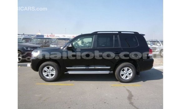 Acheter Import Voiture Toyota Land Cruiser Noir à Import - Dubai, Artibonite Acheter Import Voiture Toyota Land Cruiser Noir à Import - Dubai, Artibonite