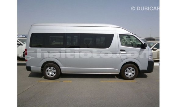 Acheter Import Voiture Toyota Hiace Autre à Import - Dubai, Artibonite Acheter Import Voiture Toyota Hiace Autre à Import - Dubai, Artibonite