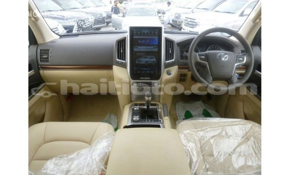 Acheter Import Voiture Toyota Land Cruiser Noir à Import - Dubai, Artibonite Acheter Import Voiture Toyota Land Cruiser Noir à Import - Dubai, Artibonite