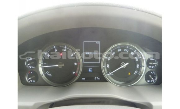 Acheter Import Voiture Toyota Land Cruiser Noir à Import - Dubai, Artibonite Acheter Import Voiture Toyota Land Cruiser Noir à Import - Dubai, Artibonite