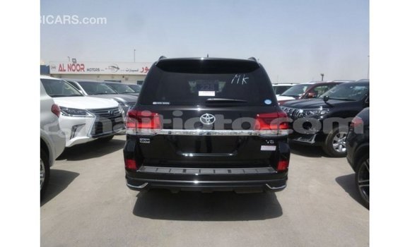 Acheter Import Voiture Toyota Land Cruiser Noir à Import - Dubai, Artibonite Acheter Import Voiture Toyota Land Cruiser Noir à Import - Dubai, Artibonite
