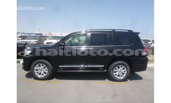 Acheter Import Voiture Toyota Land Cruiser Noir à Import - Dubai, Artibonite Acheter Import Voiture Toyota Land Cruiser Noir à Import - Dubai, Artibonite