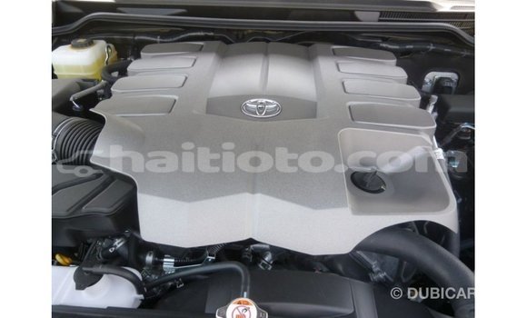 Acheter Import Voiture Toyota Land Cruiser Noir à Import - Dubai, Artibonite Acheter Import Voiture Toyota Land Cruiser Noir à Import - Dubai, Artibonite