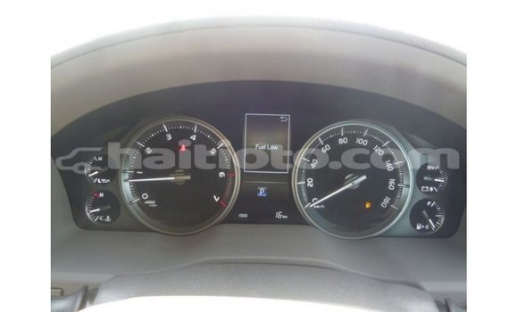 Acheter Import Voiture Toyota Land Cruiser Bleu à Import - Dubai, Artibonite Acheter Import Voiture Toyota Land Cruiser Bleu à Import - Dubai, Artibonite