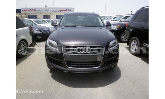 Acheter Import Voiture Audi Q7 Noir à Import - Dubai, Artibonite Acheter Import Voiture Audi Q7 Noir à Import - Dubai, Artibonite