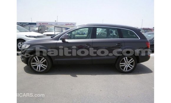 Acheter Import Voiture Audi Q7 Noir à Import - Dubai, Artibonite Acheter Import Voiture Audi Q7 Noir à Import - Dubai, Artibonite