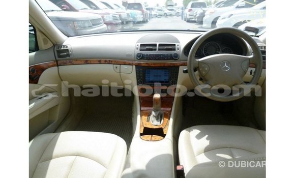 Acheter Import Voiture Mercedes-Benz 200 Bleu à Import - Dubai, Artibonite Acheter Import Voiture Mercedes-Benz 200 Bleu à Import - Dubai, Artibonite