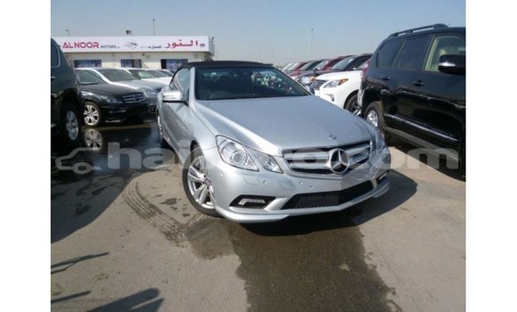 Acheter Import Voiture Mercedes-Benz 250 Autre à Import - Dubai, Artibonite Acheter Import Voiture Mercedes-Benz 250 Autre à Import - Dubai, Artibonite