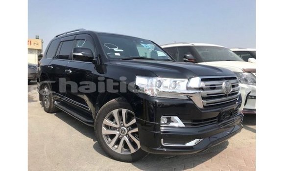 Acheter Import Voiture Toyota Land Cruiser Noir à Import - Dubai, Artibonite Acheter Import Voiture Toyota Land Cruiser Noir à Import - Dubai, Artibonite