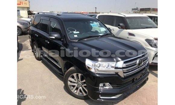 Acheter Import Voiture Toyota Land Cruiser Noir à Import - Dubai, Artibonite Acheter Import Voiture Toyota Land Cruiser Noir à Import - Dubai, Artibonite