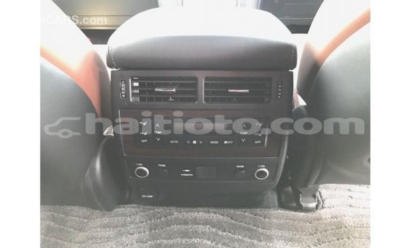 Acheter Import Voiture Toyota Land Cruiser Noir à Import - Dubai, Artibonite Acheter Import Voiture Toyota Land Cruiser Noir à Import - Dubai, Artibonite