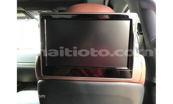 Acheter Import Voiture Toyota Land Cruiser Noir à Import - Dubai, Artibonite Acheter Import Voiture Toyota Land Cruiser Noir à Import - Dubai, Artibonite