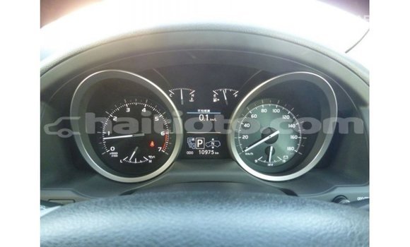 Acheter Import Voiture Toyota Land Cruiser Blanc à Import - Dubai, Artibonite Acheter Import Voiture Toyota Land Cruiser Blanc à Import - Dubai, Artibonite