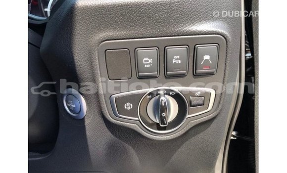 Acheter Import Voiture Mercedes-Benz 250 Noir à Import - Dubai, Artibonite Acheter Import Voiture Mercedes-Benz 250 Noir à Import - Dubai, Artibonite