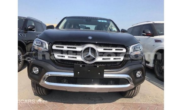 Acheter Import Voiture Mercedes-Benz 250 Noir à Import - Dubai, Artibonite Acheter Import Voiture Mercedes-Benz 250 Noir à Import - Dubai, Artibonite