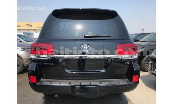 Acheter Import Voiture Toyota Land Cruiser Noir à Import - Dubai, Artibonite Acheter Import Voiture Toyota Land Cruiser Noir à Import - Dubai, Artibonite