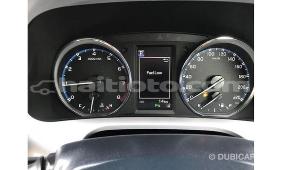 Acheter Import Voiture Toyota 4Runner Blanc à Import - Dubai, Artibonite Acheter Import Voiture Toyota 4Runner Blanc à Import - Dubai, Artibonite