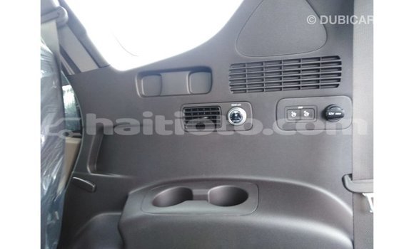 Acheter Import Voiture Hyundai Santa Fe Blanc à Import - Dubai, Artibonite Acheter Import Voiture Hyundai Santa Fe Blanc à Import - Dubai, Artibonite