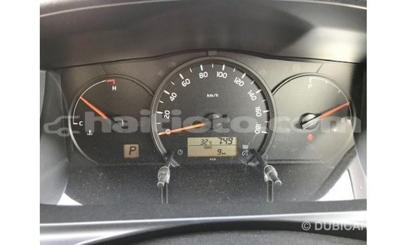 Acheter Import Voiture Toyota Hiace Blanc à Import - Dubai, Artibonite Acheter Import Voiture Toyota Hiace Blanc à Import - Dubai, Artibonite