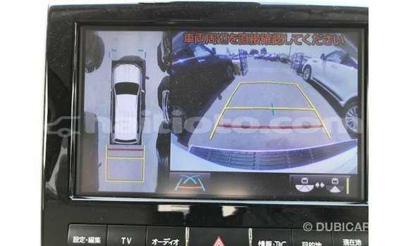 Acheter Import Voiture Toyota Land Cruiser Blanc à Import - Dubai, Artibonite Acheter Import Voiture Toyota Land Cruiser Blanc à Import - Dubai, Artibonite