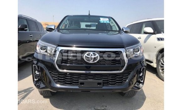 Acheter Import Voiture Toyota Hilux Noir à Import - Dubai, Artibonite Acheter Import Voiture Toyota Hilux Noir à Import - Dubai, Artibonite