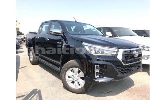 Acheter Import Voiture Toyota Hilux Noir à Import - Dubai, Artibonite Acheter Import Voiture Toyota Hilux Noir à Import - Dubai, Artibonite