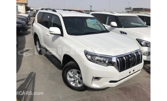 Acheter Import Voiture Toyota Prado Blanc à Import - Dubai, Artibonite Acheter Import Voiture Toyota Prado Blanc à Import - Dubai, Artibonite