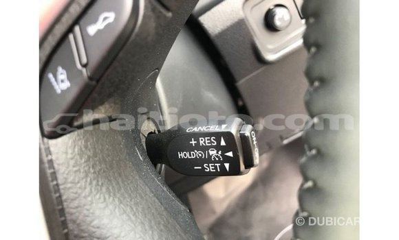 Acheter Import Voiture Toyota Prado Blanc à Import - Dubai, Artibonite Acheter Import Voiture Toyota Prado Blanc à Import - Dubai, Artibonite