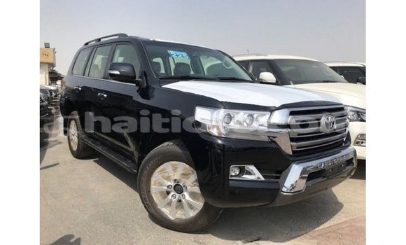 Acheter Import Voiture Toyota Land Cruiser Noir à Import - Dubai, Artibonite Acheter Import Voiture Toyota Land Cruiser Noir à Import - Dubai, Artibonite