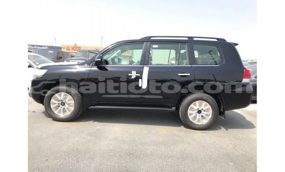 Acheter Import Voiture Toyota Land Cruiser Noir à Import - Dubai, Artibonite Acheter Import Voiture Toyota Land Cruiser Noir à Import - Dubai, Artibonite
