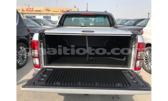 Acheter Import Voiture Ford Ranger Autre à Import - Dubai, Artibonite Acheter Import Voiture Ford Ranger Autre à Import - Dubai, Artibonite