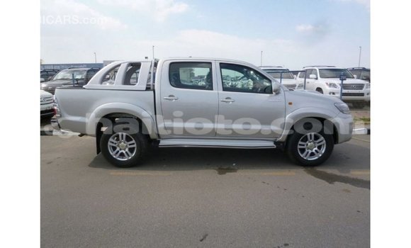 Acheter Import Voiture Toyota Hilux Autre à Import - Dubai, Artibonite Acheter Import Voiture Toyota Hilux Autre à Import - Dubai, Artibonite