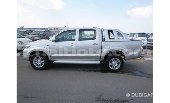 Acheter Import Voiture Toyota Hilux Autre à Import - Dubai, Artibonite Acheter Import Voiture Toyota Hilux Autre à Import - Dubai, Artibonite