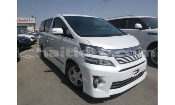 Acheter Import Voiture Toyota Vellfire Blanc à Import - Dubai, Artibonite Acheter Import Voiture Toyota Vellfire Blanc à Import - Dubai, Artibonite