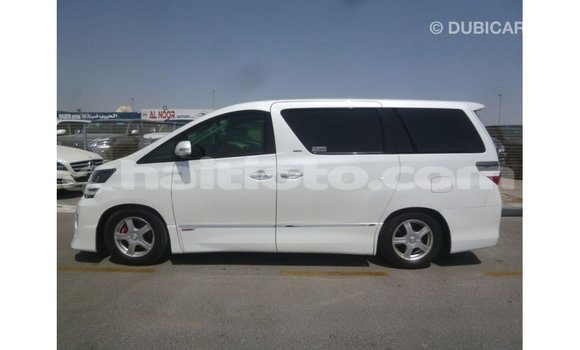 Acheter Import Voiture Toyota Vellfire Blanc à Import - Dubai, Artibonite Acheter Import Voiture Toyota Vellfire Blanc à Import - Dubai, Artibonite